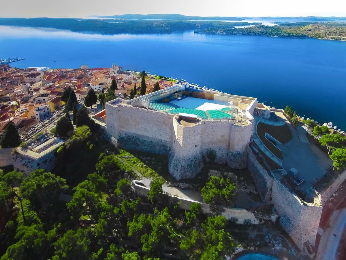 Apartman Ercegovic Σίμπενικ Εξωτερικό φωτογραφία